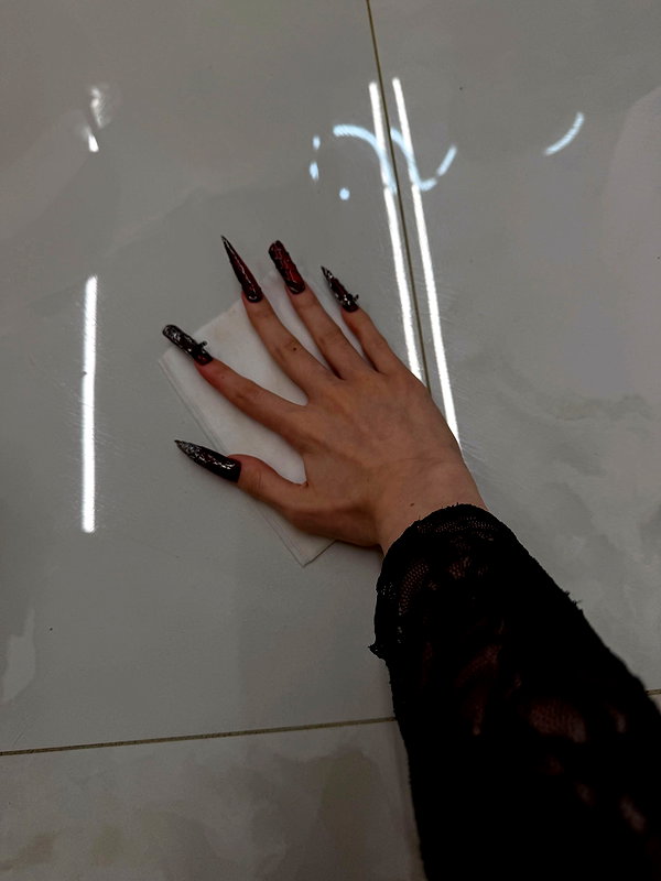 lillo.lik instagram image archive image