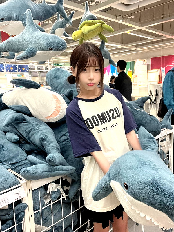 1zxhy__ instagram image archive image