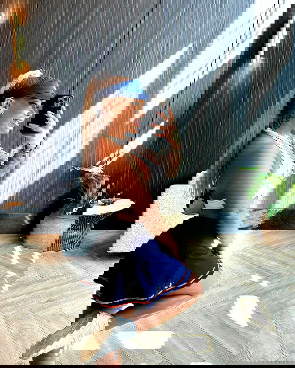 itshayleydavies itshayleydavies archive image