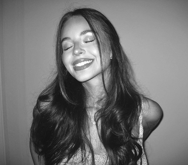 zoeliss instagram image archive image