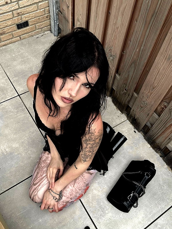 yasminhilde_ instagram image archive image