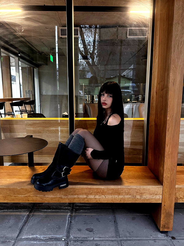connie.01j instagram image archive image