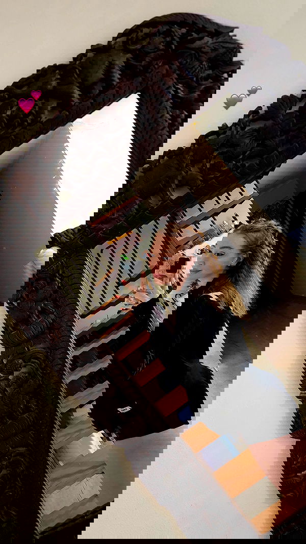 eveliniya eveliniya archive image