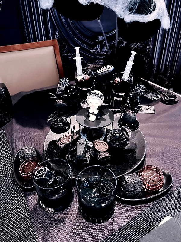 purinn_cos instagram image archive image