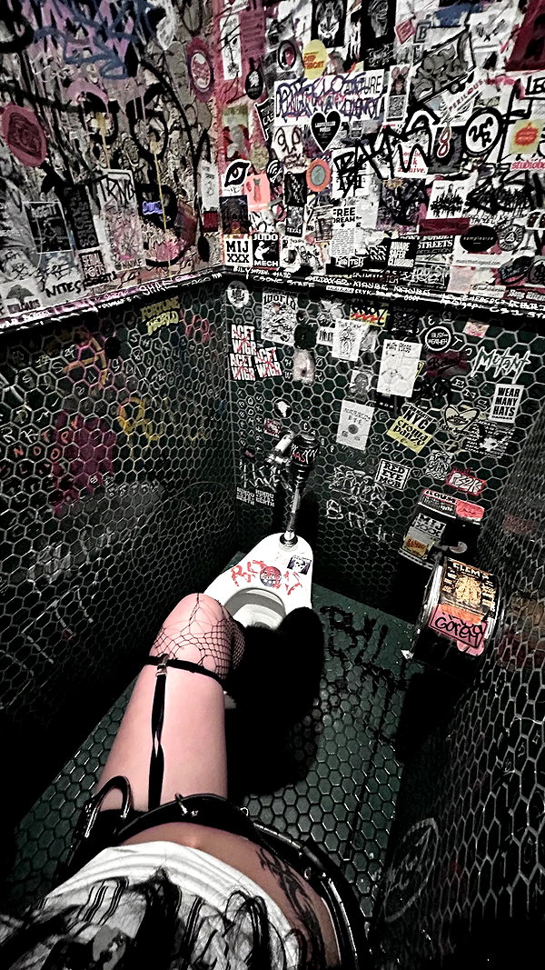 biohazard.g1rl archive image
