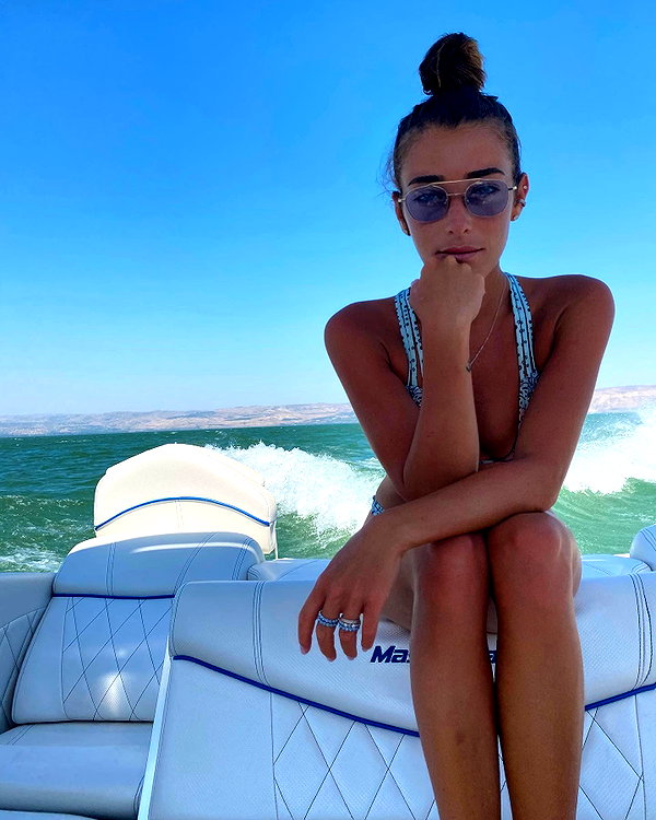 annezivi instagram image archive image