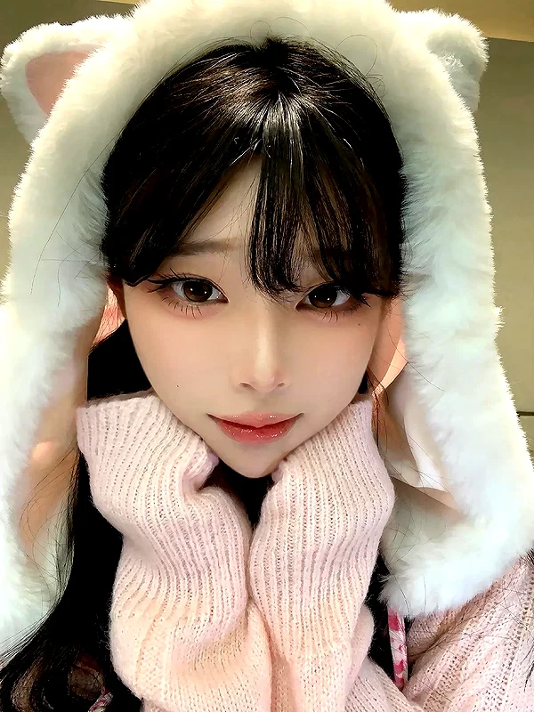 yingyinng_ instagram image archive image