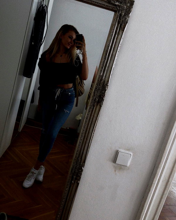 lilih instagram image archive image