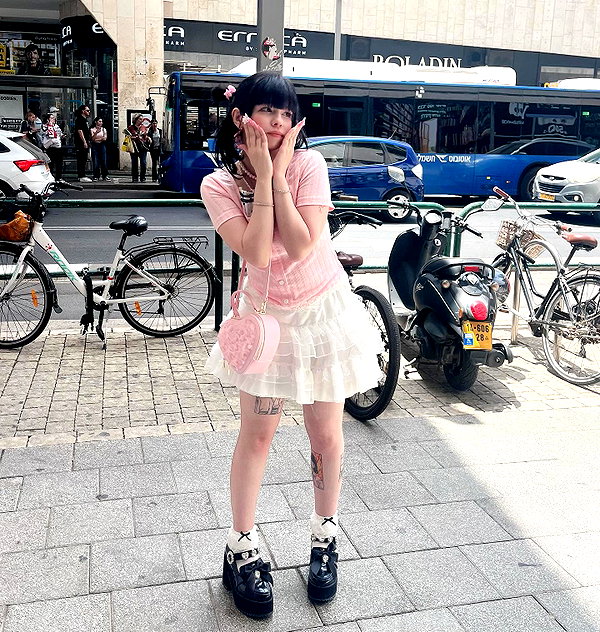 Archived image from @notchicore on Instagram