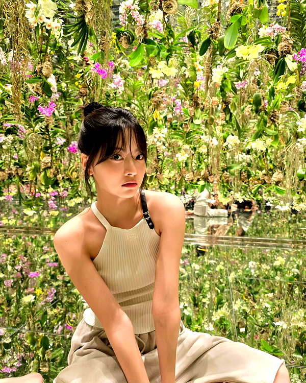 hhh.e_c.v instagram image archive image