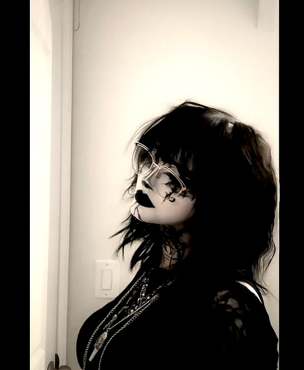 darkblueyoshii instagram image archive image