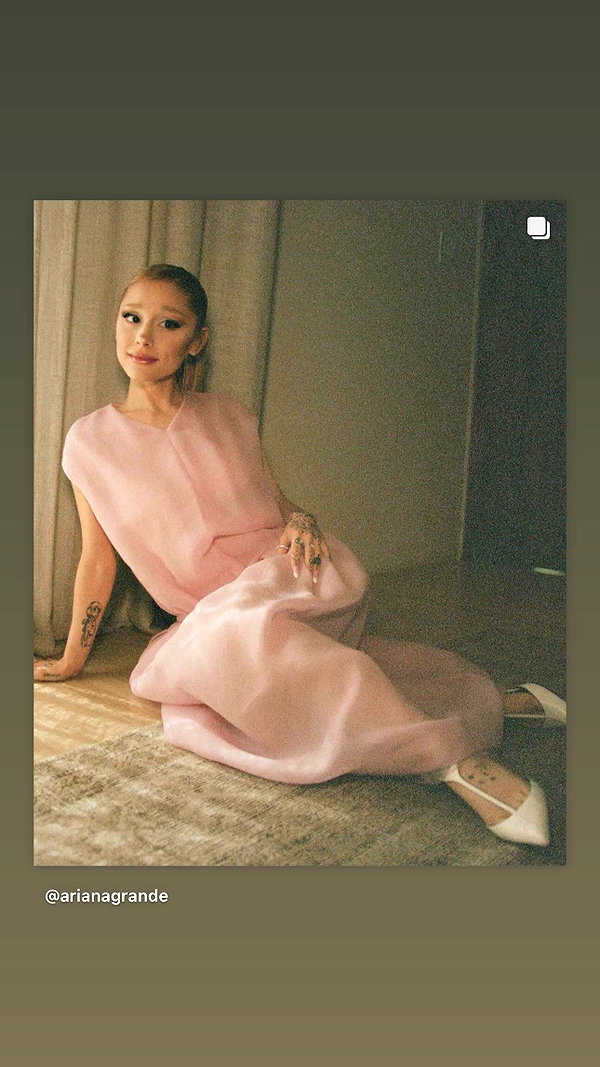 arianagrande instagram image archive image
