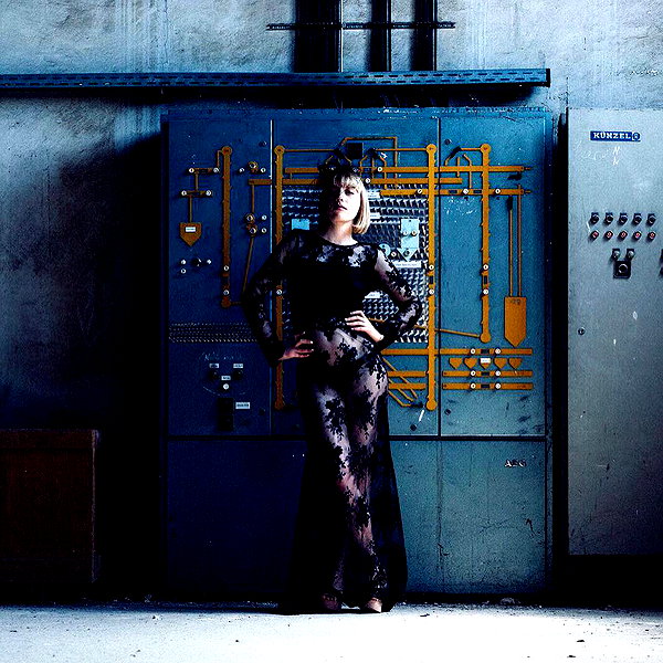 pia__kim instagram image archive image