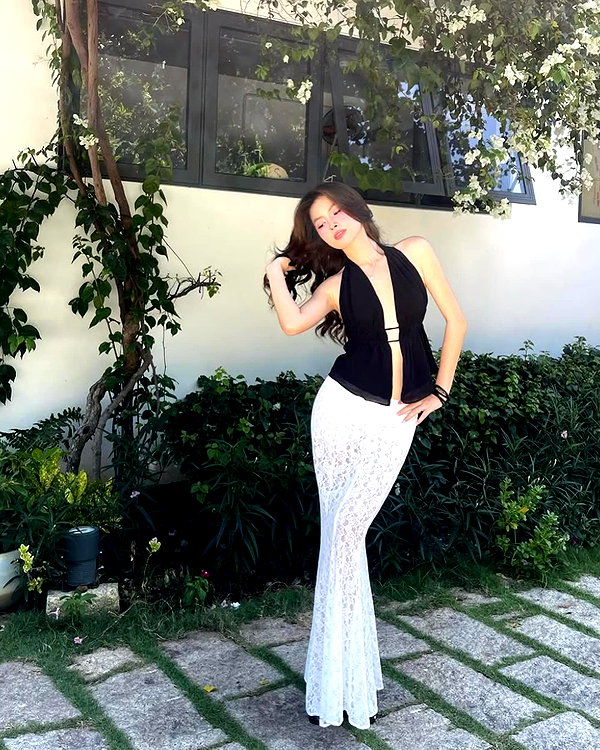 lyhythuedoxinh instagram image archive image