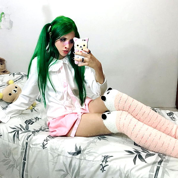 jadelaverne instagram image archive image