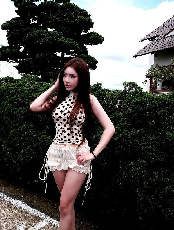 lyhythuedoxinh instagram image archive image