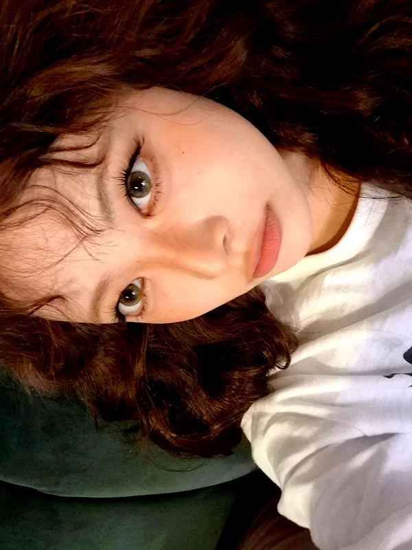 hhh.e_c.v instagram image archive image
