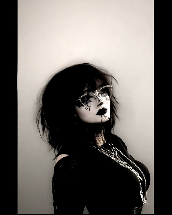 darkblueyoshii instagram image archive image