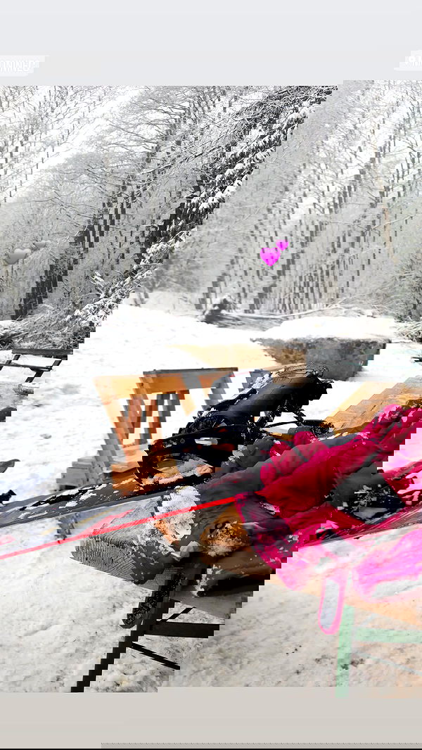 eveliniya eveliniya archive image