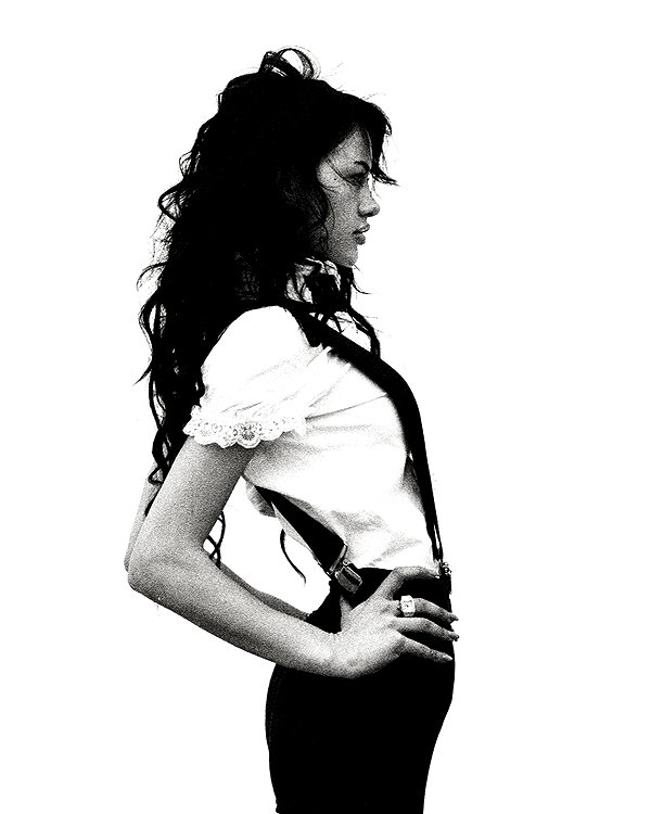 leonanaomii instagram image archive image