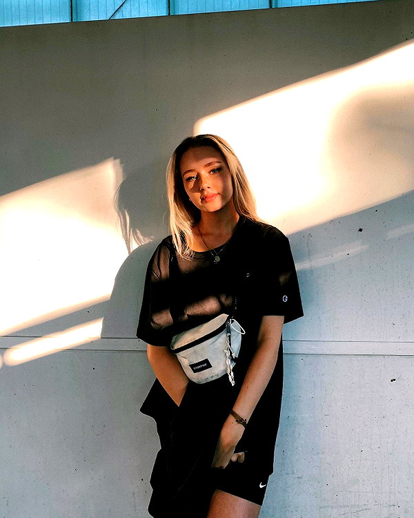 lilih instagram image archive image