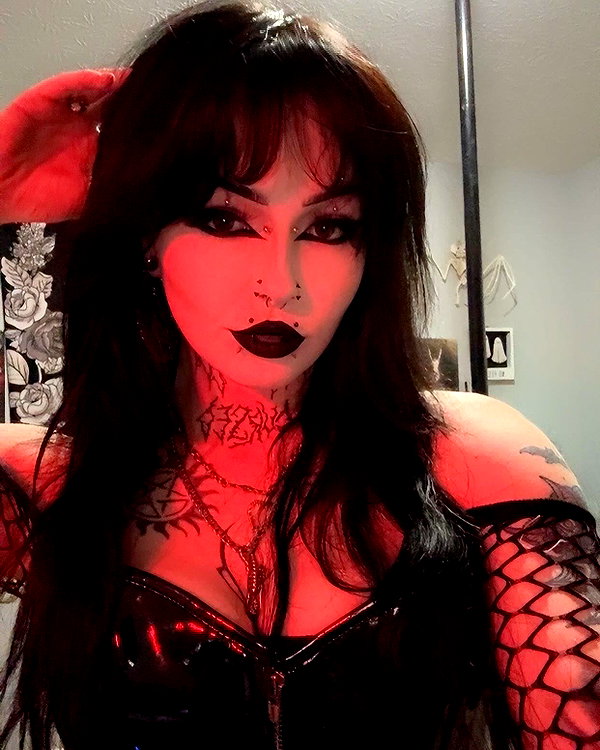 machine_mommy instagram image archive image