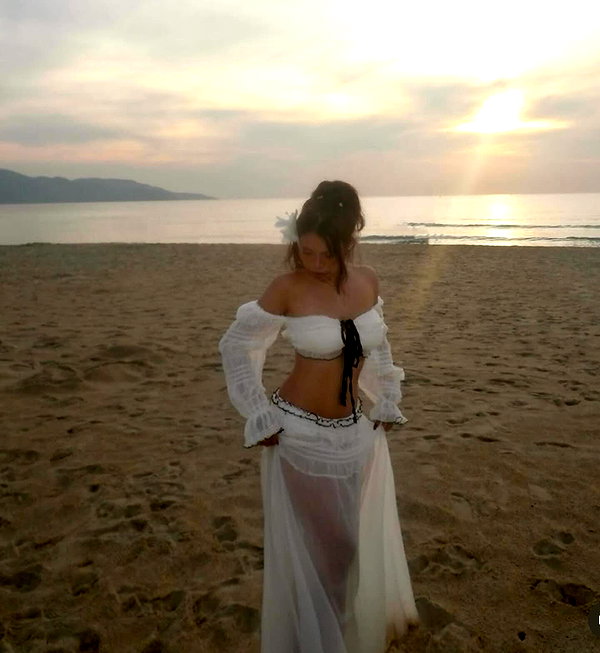 lyhythuedoxinh instagram image archive image
