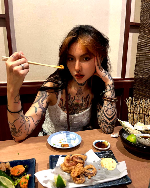 bad.toy instagram image archive image