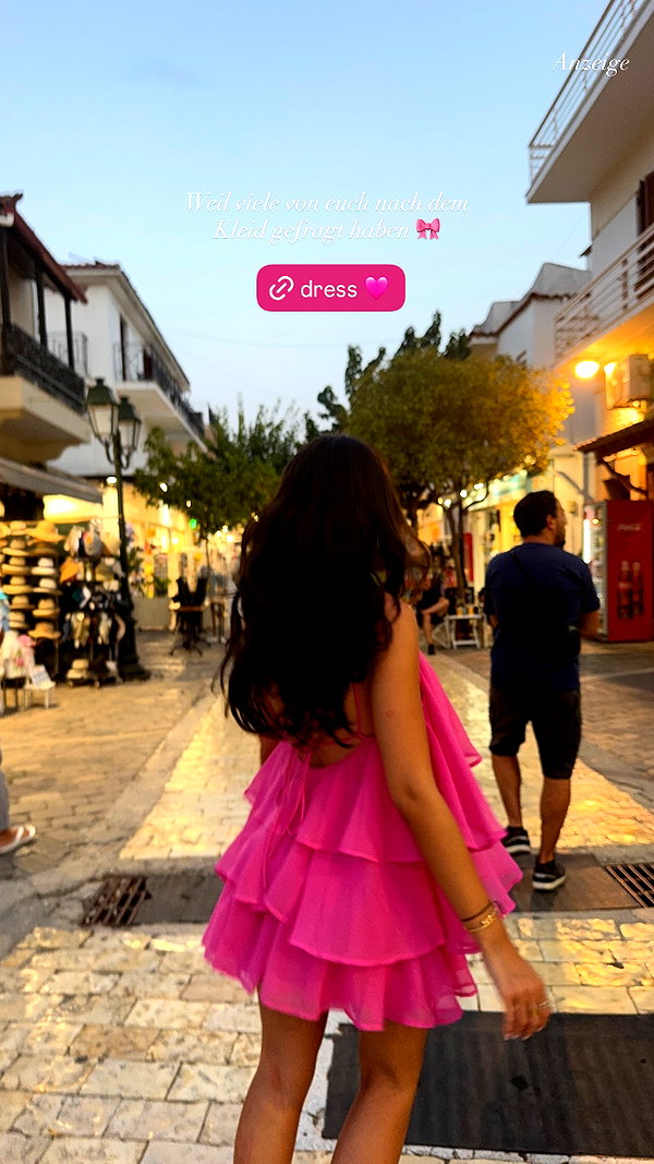 zoeliss instagram image archive image