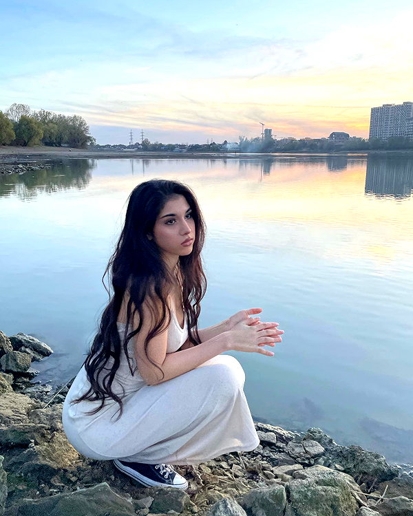 owlydiaa instagram image archive image