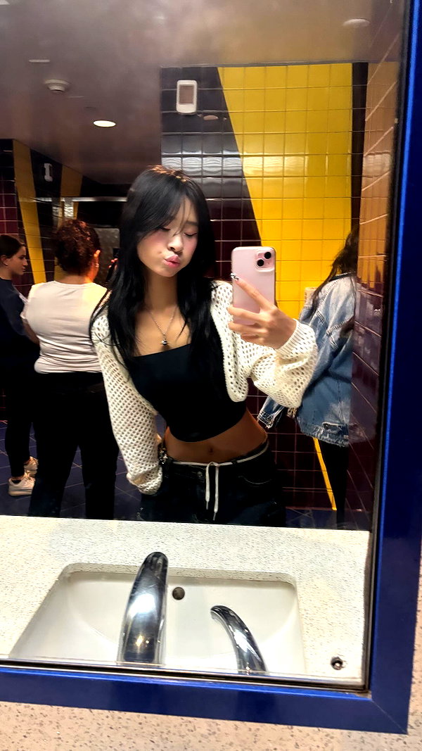 famous_wu24 archive image