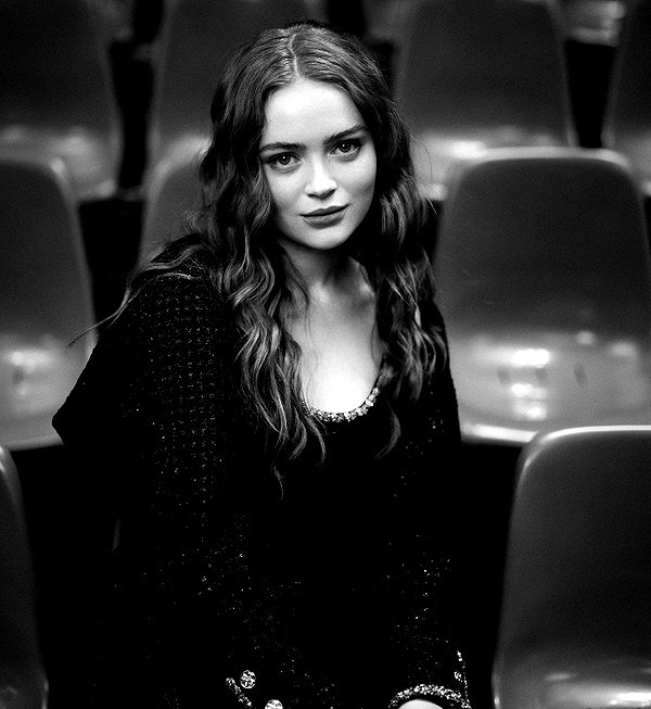 sadiesink_ instagram image archive image
