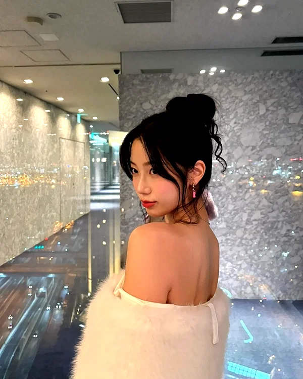 zuhazana instagram image archive image