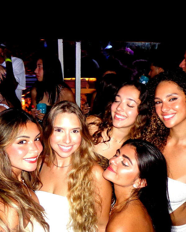 gabimfmoura instagram image archive image