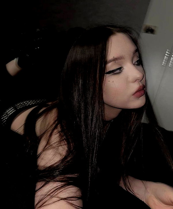 alllinauy instagram image archive image