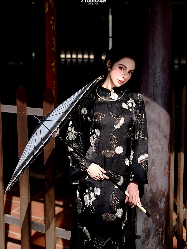 lyhythuedoxinh instagram image archive image