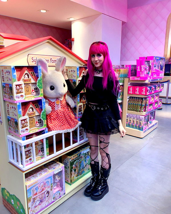 jadelaverne instagram image archive image
