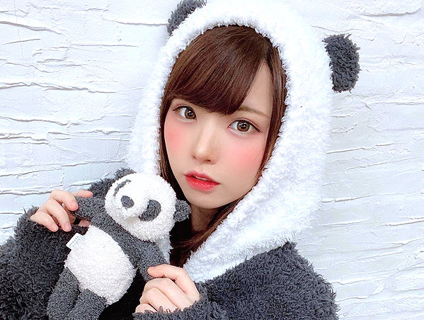 enakorin instagram image archive image