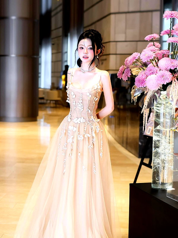 lyhythuedoxinh instagram image archive image