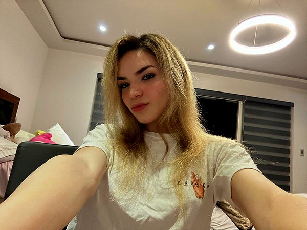 analuvillarreal instagram image archive image