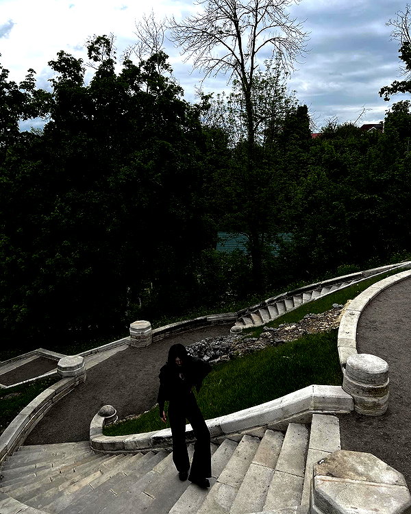 dalivrot instagram image archive image