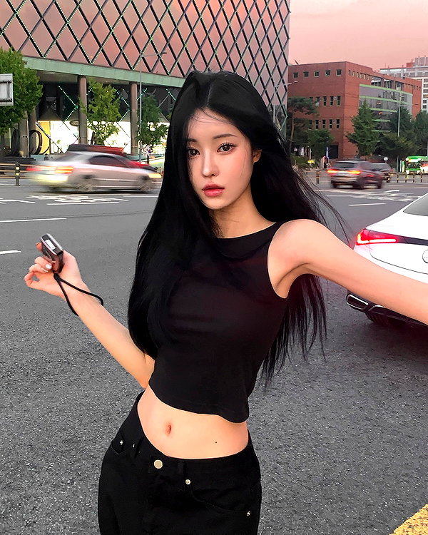 daxbin instagram image archive image