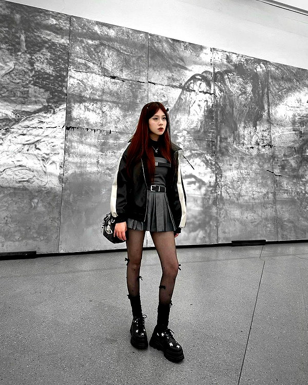 is2tian instagram image archive image