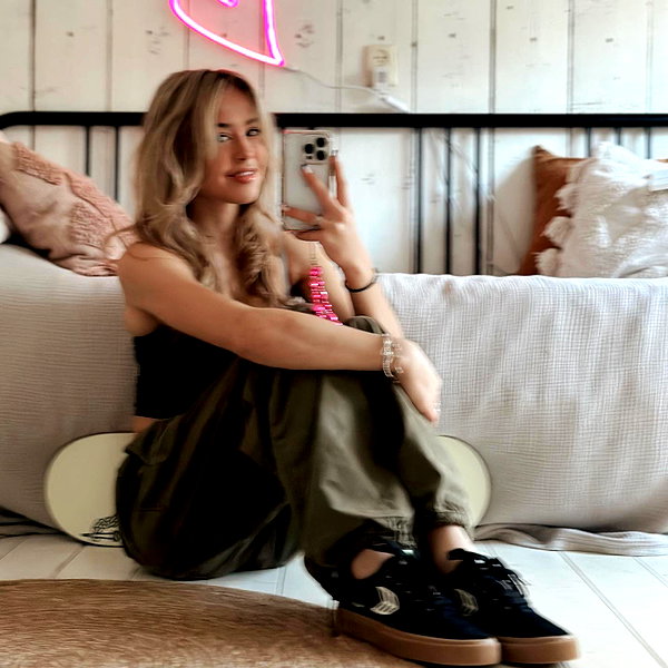 surfsterre instagram image archive image