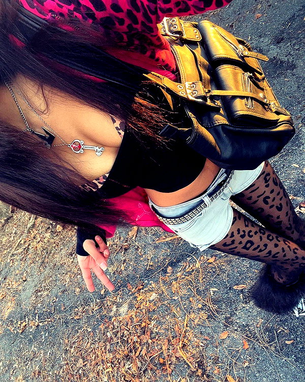 twodollie instagram image archive image