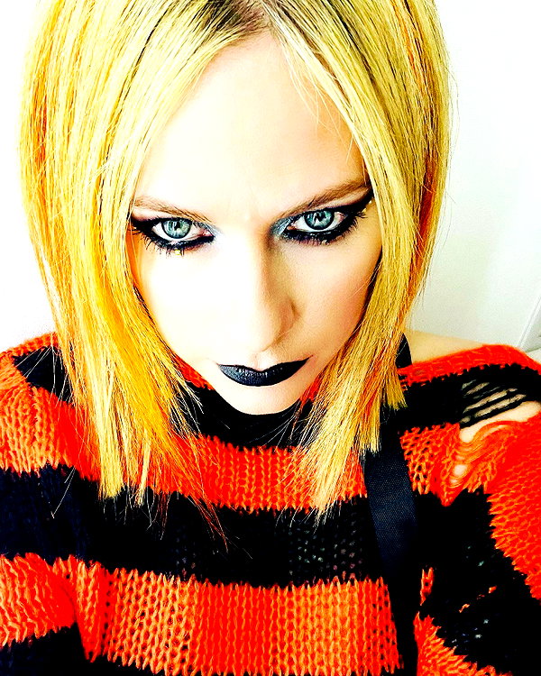 avrillavigne instagram image archive image