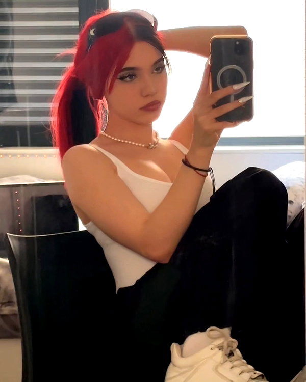 _roniira instagram image archive image