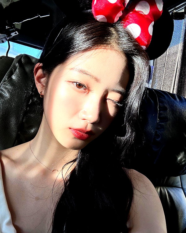 zuhazana instagram image archive image