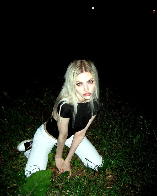 alien.hanna instagram image archive image