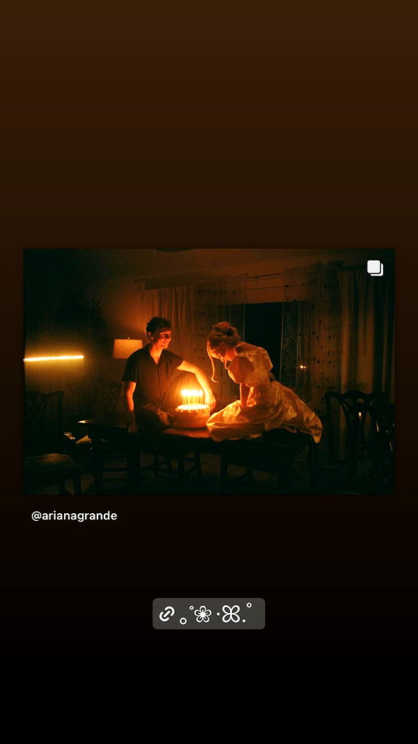 arianagrande instagram image archive image